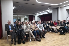 Blick-in-den-Saal