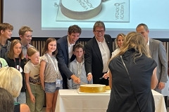 Vifzack-Torte-zum-Geburtstag-mit-Bertsch-und-Polaschek