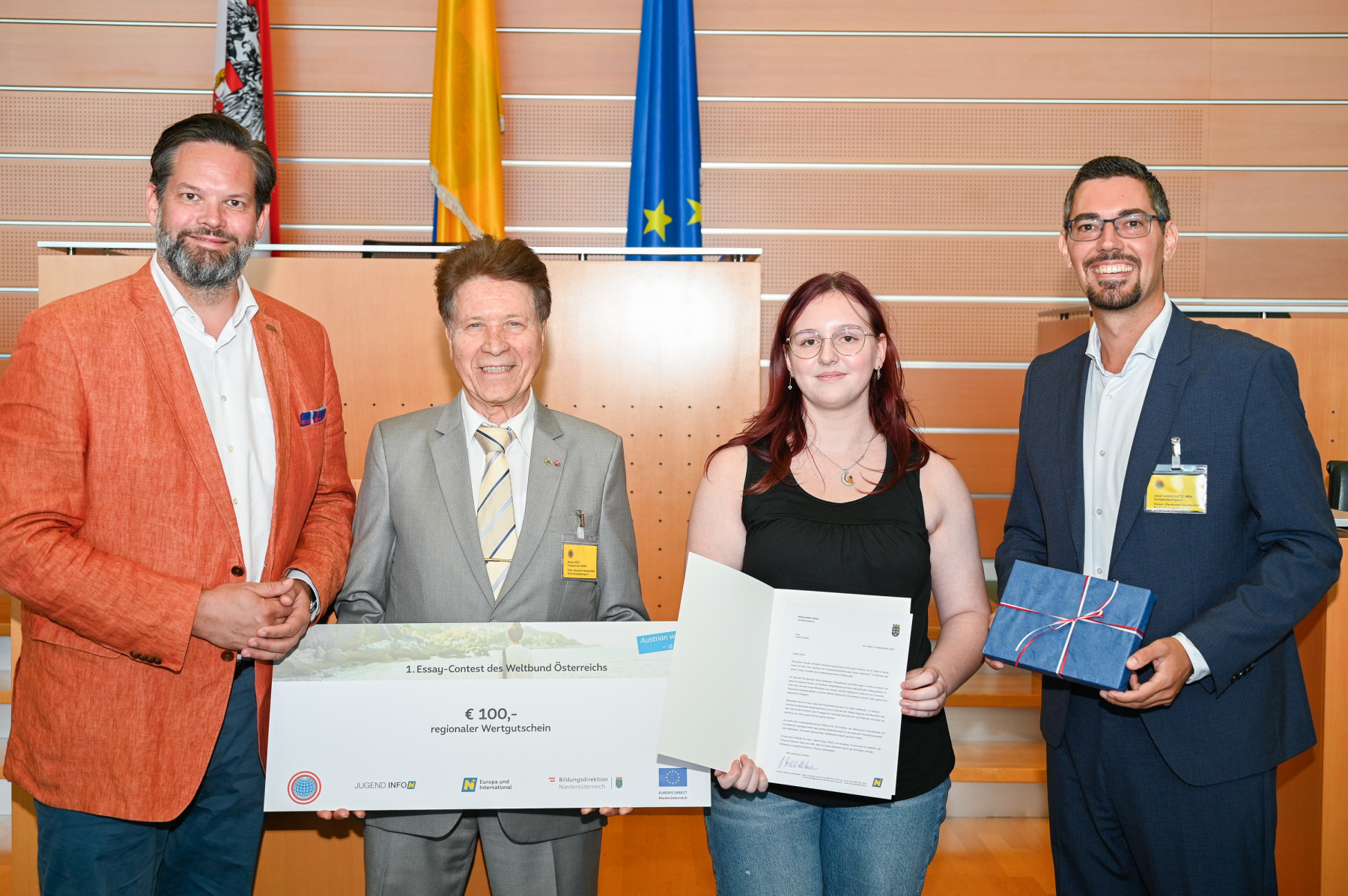 BRG-Schülerin als Preisträgerin beim Essay-Contest