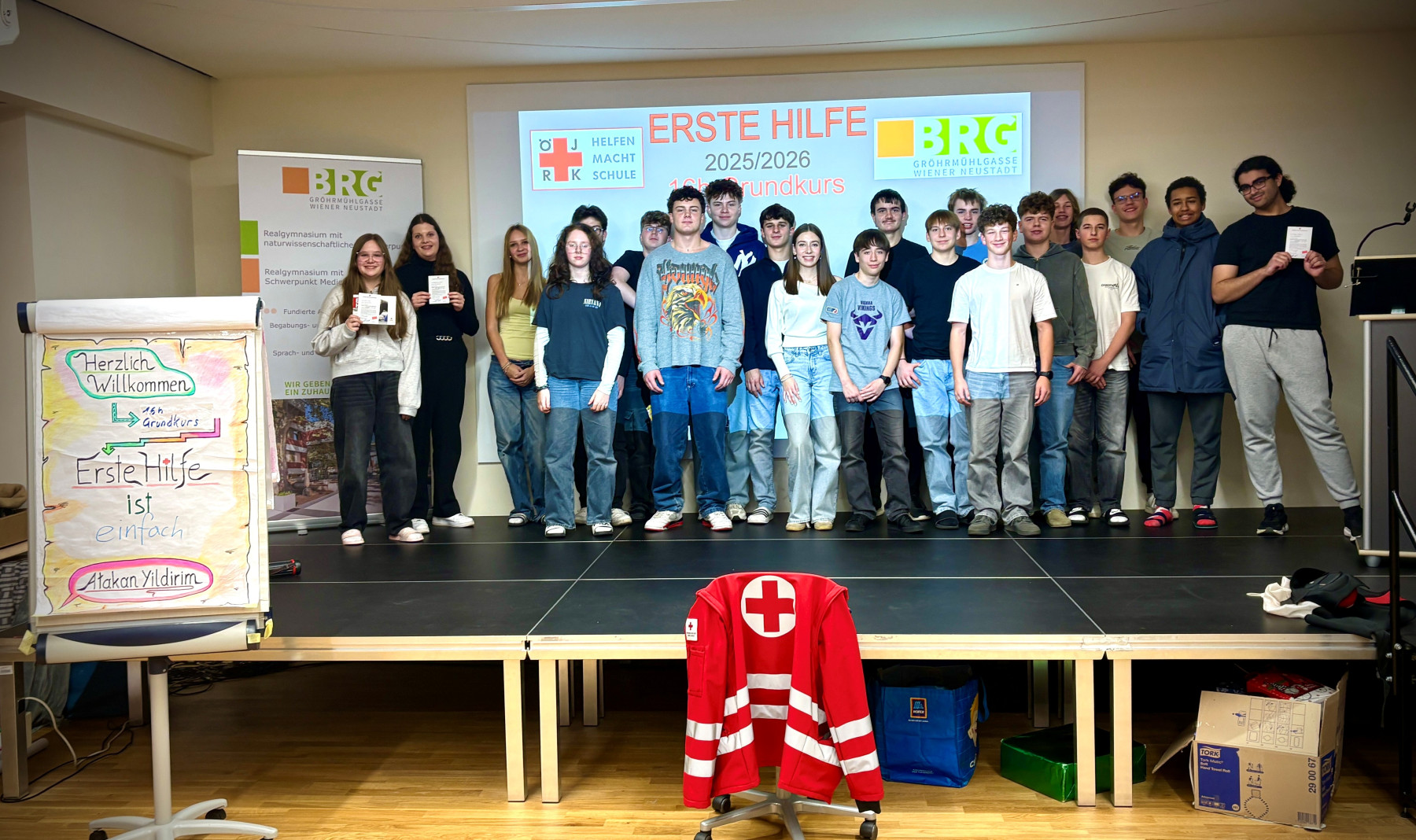 Erfolgreicher Erste-Hilfe-Kurs am BRG Gröhrmühlgasse